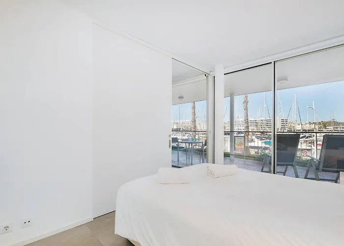 Marina 23b